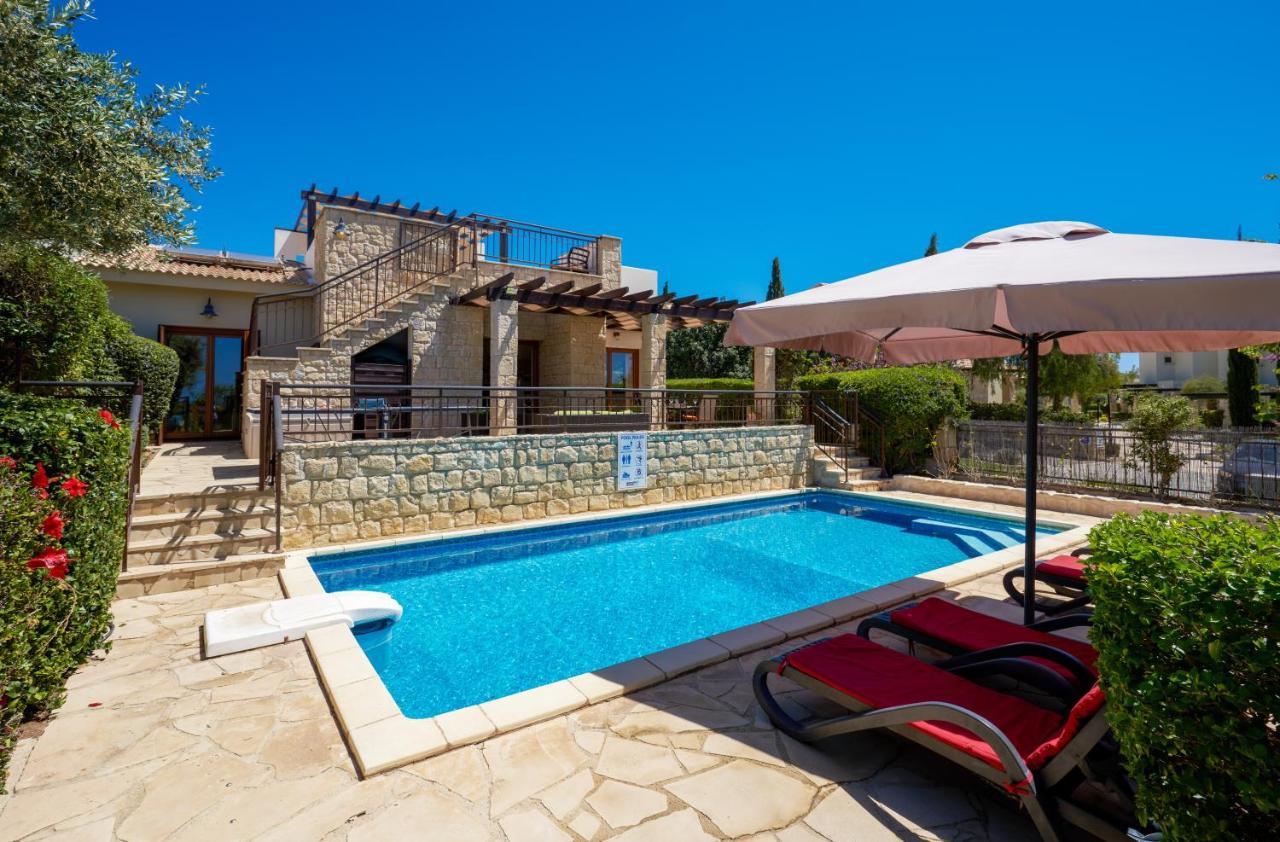 קוקליה 3 Bedroom Villa Madelini With Private Pool, Aphrodite Hills Resort מראה חיצוני תמונה