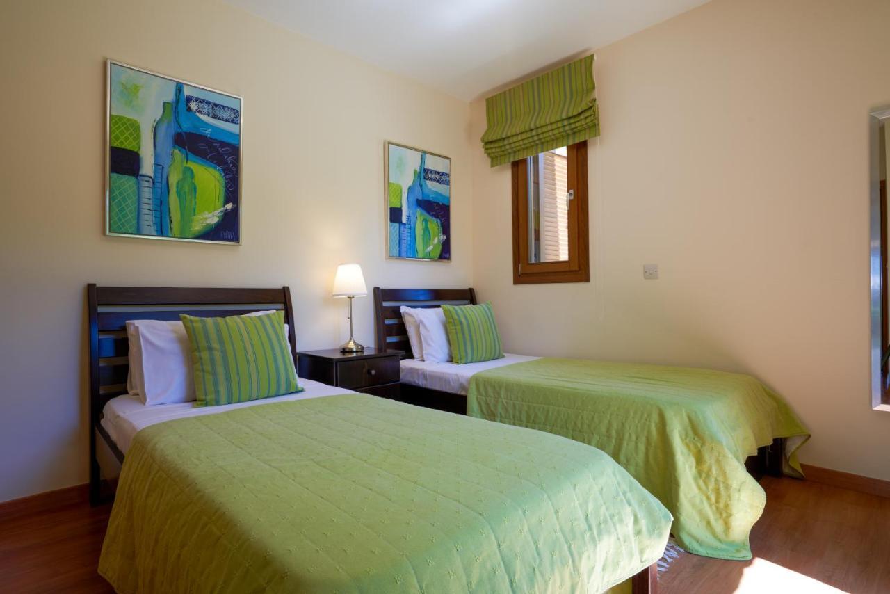 קוקליה 3 Bedroom Villa Madelini With Private Pool, Aphrodite Hills Resort מראה חיצוני תמונה