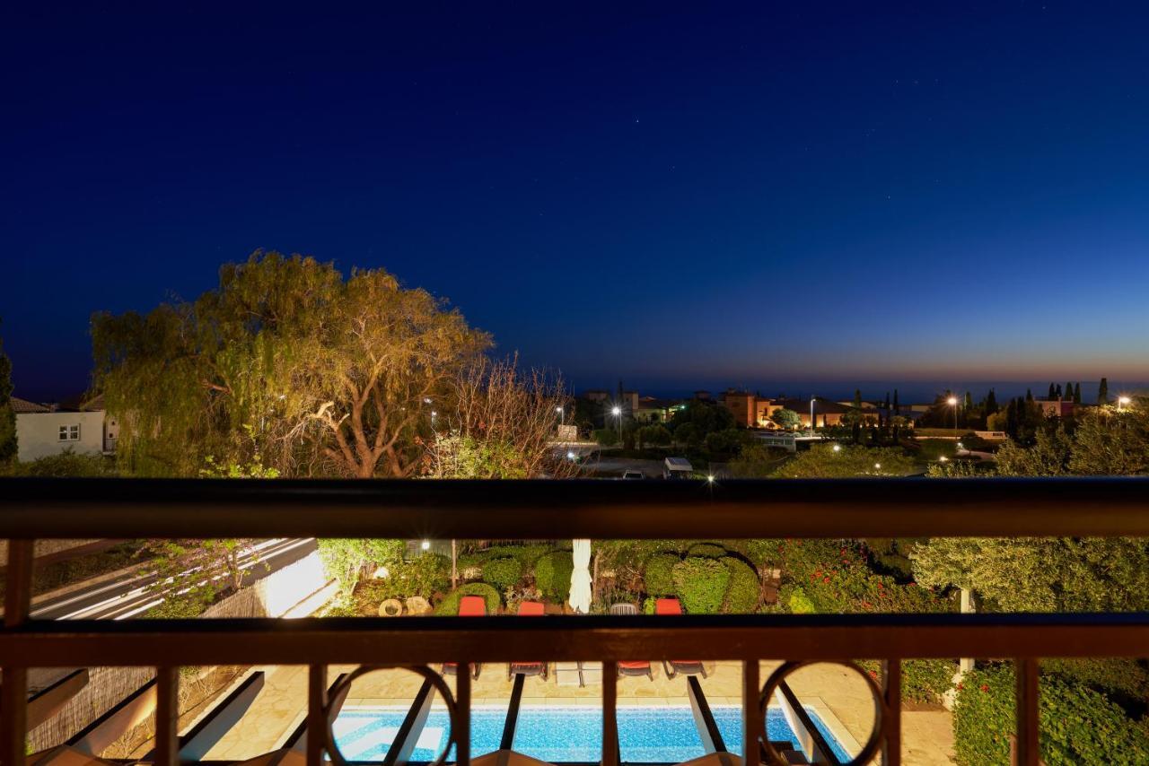 קוקליה 3 Bedroom Villa Madelini With Private Pool, Aphrodite Hills Resort מראה חיצוני תמונה